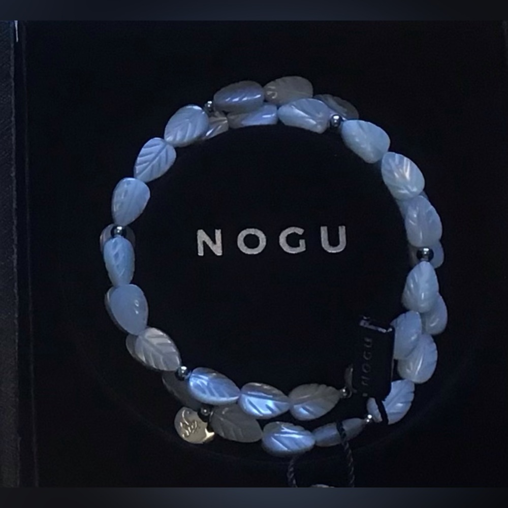 🤍🤍 NOGU Mother of Pearl .925 Sterling Silver Leaf Wrap 🤍🤍